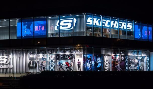 美国运动品牌Skechers去年中国卖了100亿