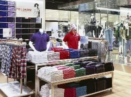 温暖天气致优衣库日本10月销售下跌 母企入股越南品牌