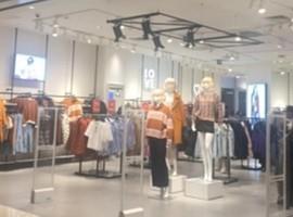 NEW LOOK全国各地清仓大甩卖 部分门店已关门