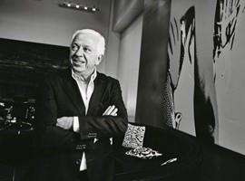 涉嫌性骚扰名模后Guess老板仍留任 股价暴跌近两成