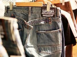 潮牌退潮 Superdry极度干燥发布年内第三个盈警