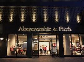 A&F 集团最新季度表现低于预期，股价大跌26%